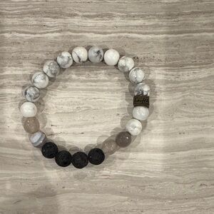 Essential oil bracelet